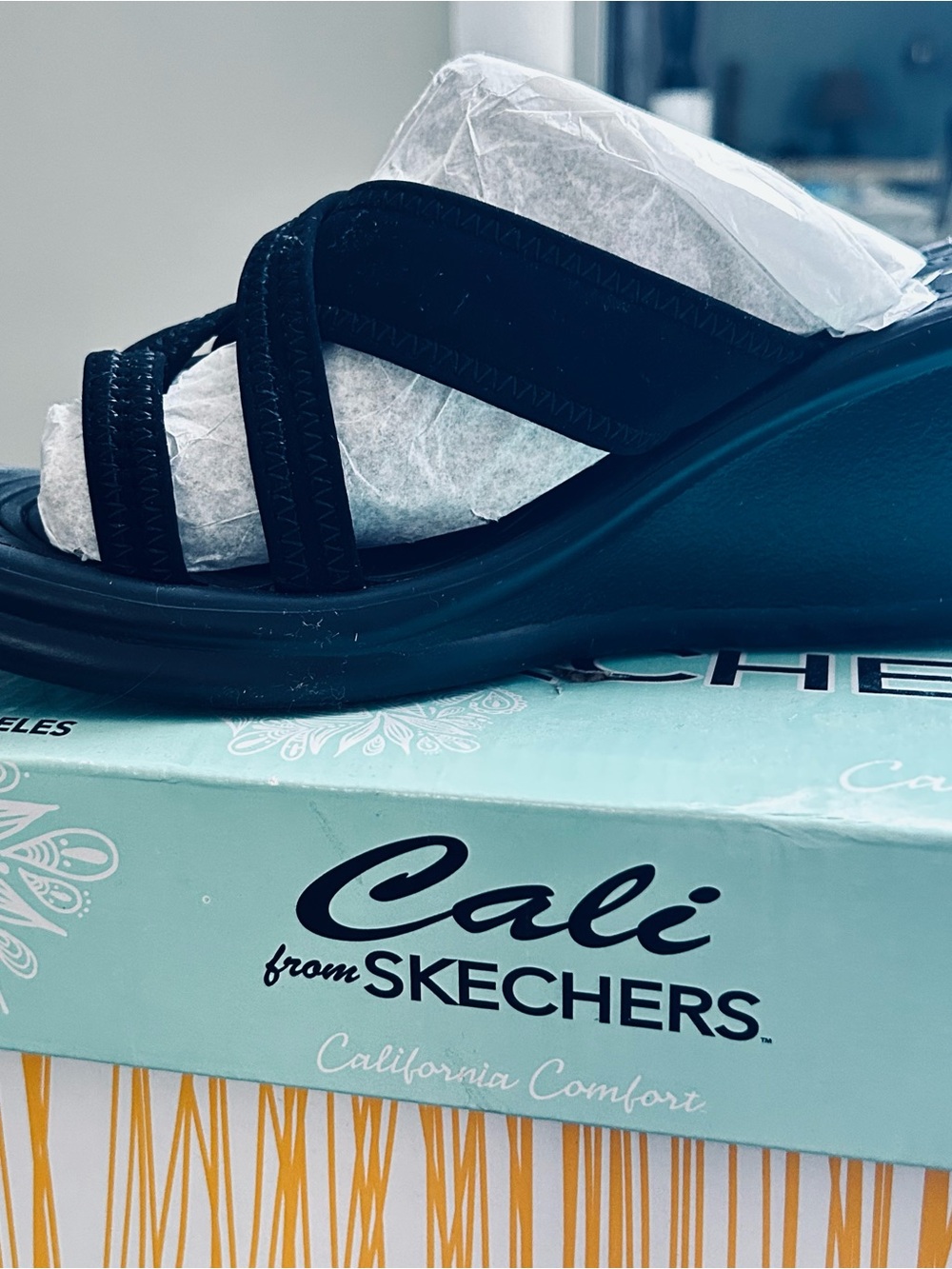 Skechers Cali Women's Black Slide Sandal with Strappy Upper